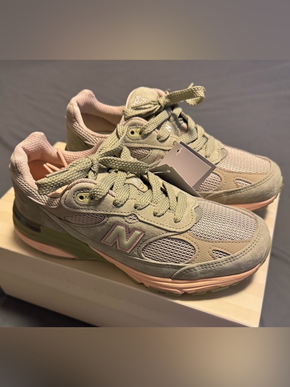 New Balance Size 7.5 Women 993 JFG Joe Fresh Good Sage Made USA DS New